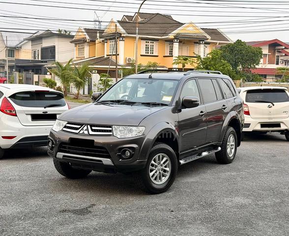 Mitsubishi PAJERO SPORT GL 2.5 (A) - 1