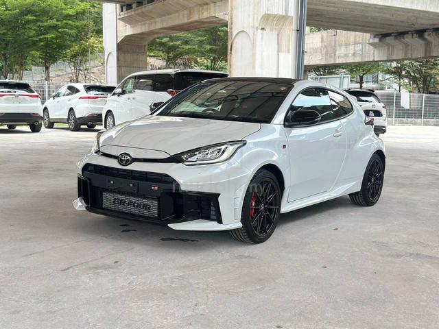 Auto / Grade6A / Facelift 2025 Toyota YARIS 1.6 GR - 2
