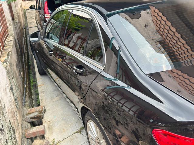2011 Mercedes Benz C-CLASS 1.8 200 CGI BLUEEFCY - 3