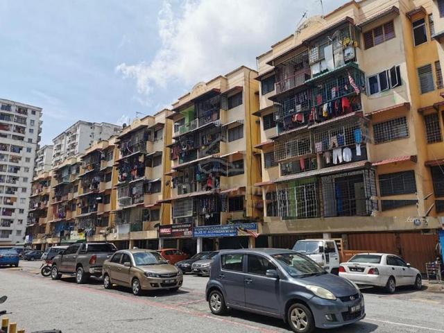 Half Shop Lot For Rent Pandan Mewah Ampang  1