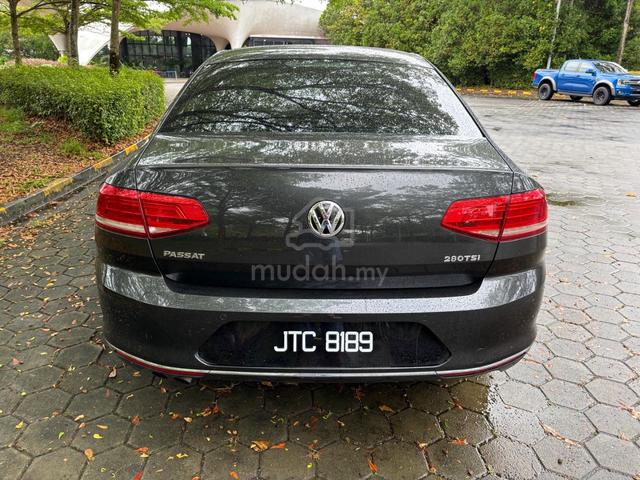 2018 Volkswagen PASSAT 1.8 TSI COMFORTLINE (CKD) - 4