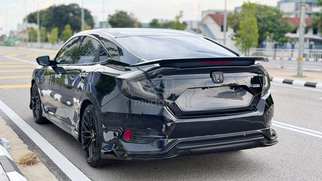 2018 Honda CIVIC 1.5 TC-PREMIUM (A) - 4