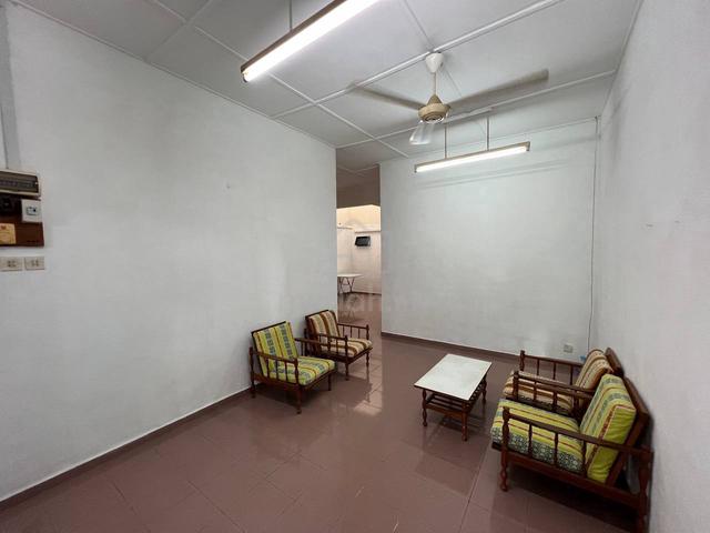 1 Storey Taman Bunga Raya Bukit Beruang nr Ayer Keroh MMU Utem Melaka 1