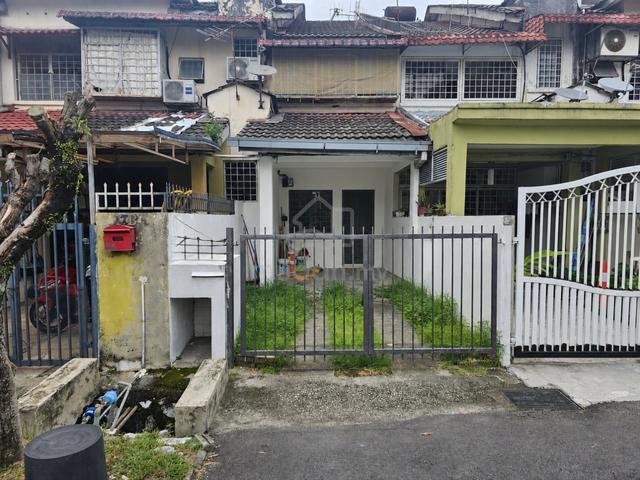 Pandan Indah Townhouse Ground Floor 3 Bedroom Refurbish Ready Move In 1