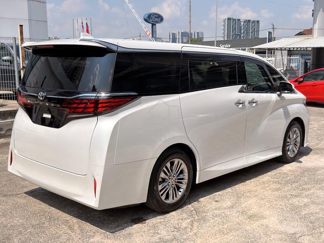 2025 Toyota ALPHARD 2.5 Z (A) 5A LOW MILEAGE - 2
