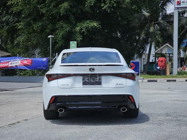 26145KM Black.Seat 2021 Lexus IS300 FSPORT M.Black - 4