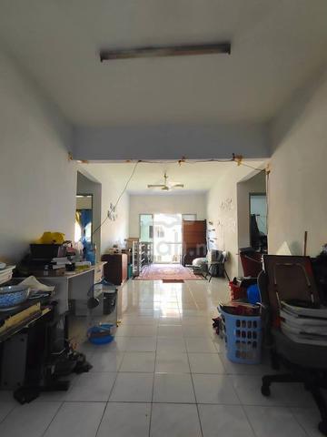 Melawis Apartment 1