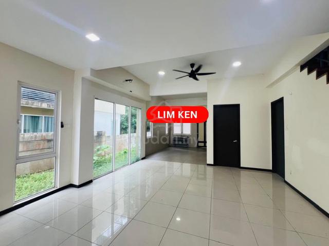 Sakura 28 Triple-Storey Semi-D, Bayan Lepas (nice location) 1