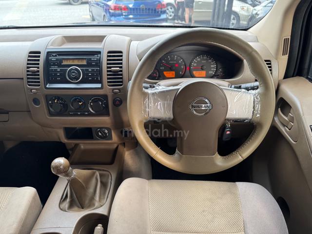 Nissan NAVARA 2.5 SE (M) 6 Speed 4x4 Diesel Turbo - 5