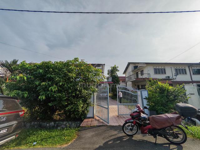 FOR RENT - Double Storey Semi-D Taman Desa Ros, Kajang 1
