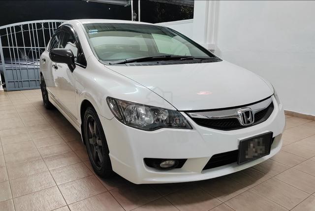 2010 Honda CIVIC 1.8 I-VTEC (A) - 2