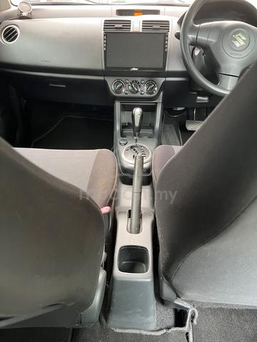 2012 Suzuki SWIFT 1.5 GLX FACELIFT (A) - 4