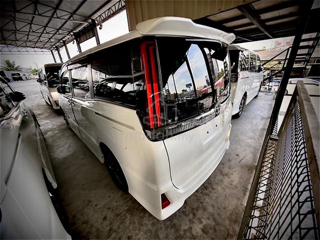 2021 Toyota NOAH 2.0 SI WXB3 (A) - 4