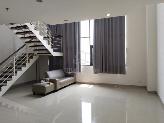 Emerald avenue duplex office 1 car park Aircon curtains 24 hrs guard 1