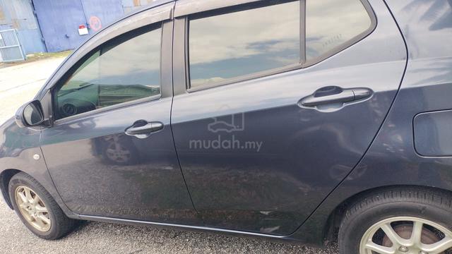 2016 Perodua AXIA 1.0 E (M) - 4