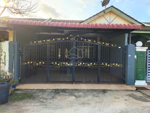 Taman Desa Pinggiran Golf,Kemumin Pkln Chepa Kel 1