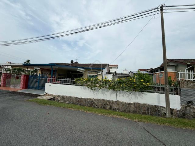 Single storey semi-D In Taman Rahang for sale 1