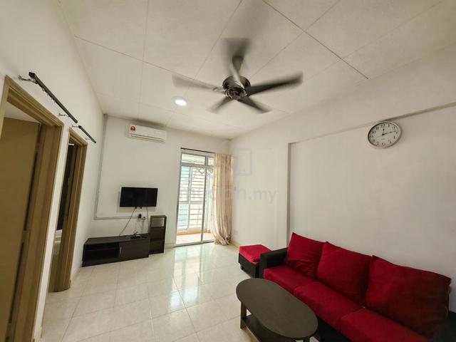 Taman Nusa Bestari, Shop Apartment 1