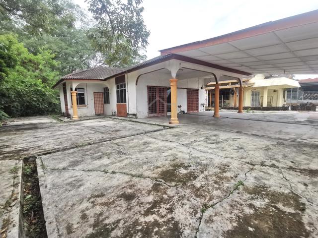 Rantau Bungalow Single Storey House 1