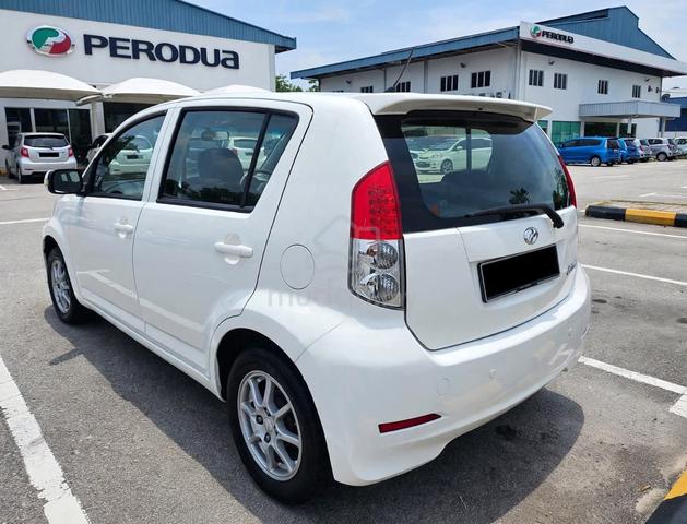 Perodua MYVI 1.3 (A) Kereta Mak Pi Masjid & Market - 2