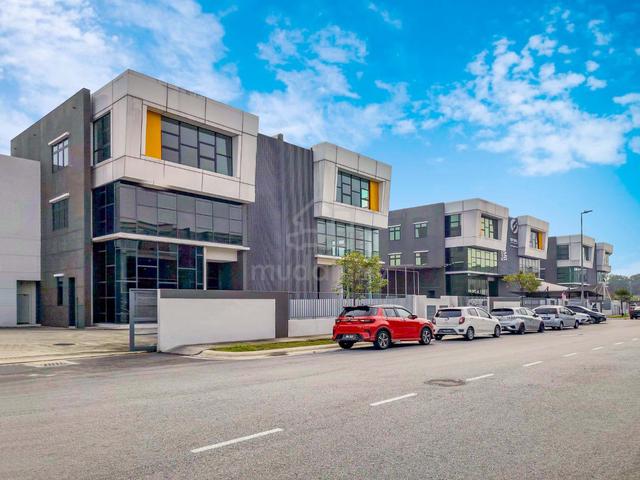 Rawang, Semi Detached Factory For Rent 1