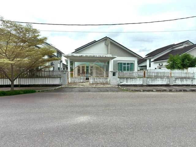 Bungalow open facing below MV Amanjaya SP Kedah 1