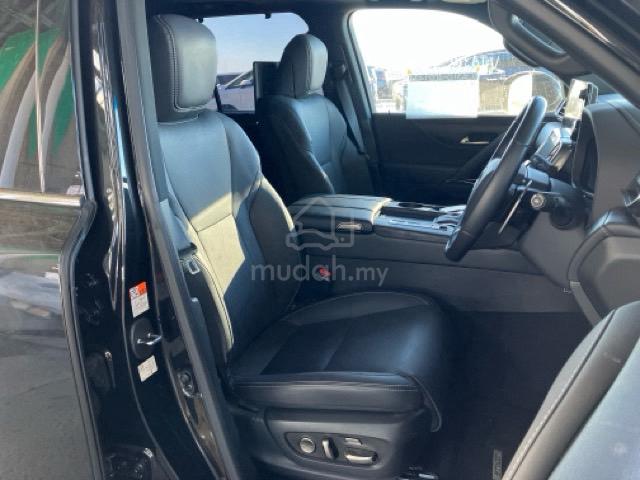 2023 BOOKNOW MODELLISTA BLACK Lexus LX600 3.5 - 5