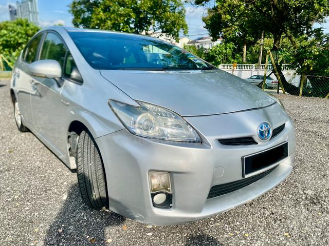 2011 Toyota PRIUS 1.8 (HYBRID) (A) - 3