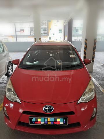 2014 Toyota Prius C for Sell - 1