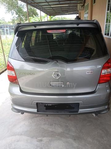 2012 Nissan GRAND LIVINA 1.6 CLASSIC/COMFORT MC - 2