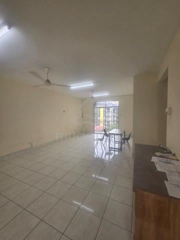 Bayu Puteri 3 Taman Bayu Near CIQ 2 Bedrooms 85% Fully Furnish Rent 1
