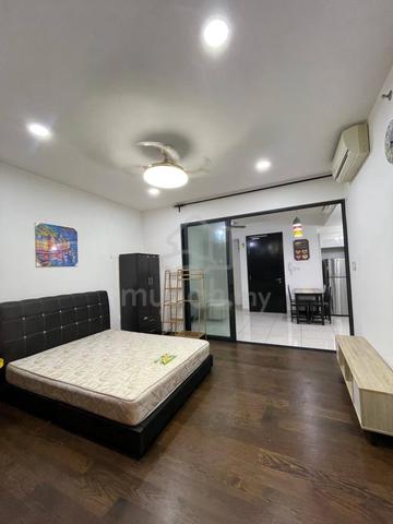 Almas Suites @ Puteri Harbour 1