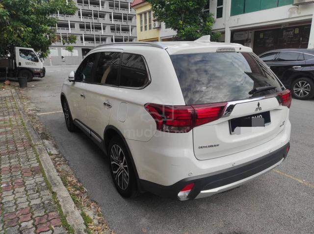 2020 Mitsubishi OUTLANDER 2.0 AWD 2.0L (A) - 3