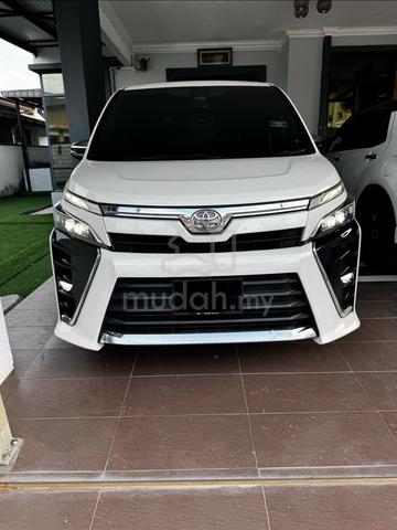 2018 Toyota VOXY 2.0 ZS KIRAMEKI (A) - 1