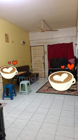 Pangsapuri Pelangi Indah 1