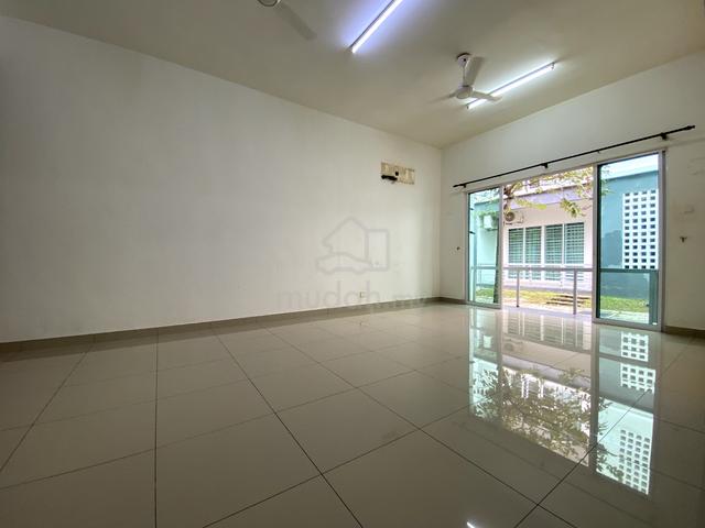 Sunway Wellesley Lower Unit Gated & Guarded 1