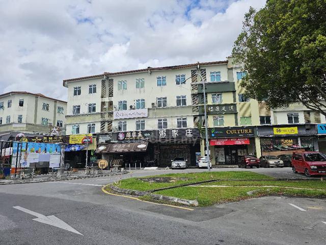 For Sale  4 Storey Intermediate Shoplot at Stutong 1