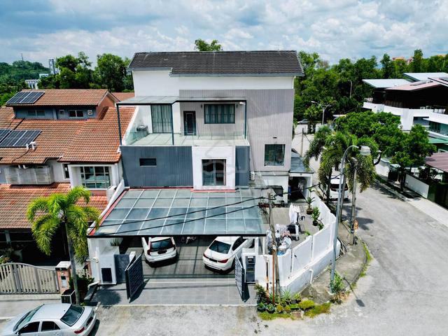 (FULLY RENO|FULLY FURNISHED) 3 Storey Terrace Tmn Bukit Suria 2 Kajang 1