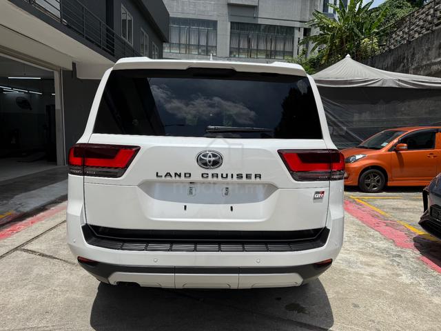 2022 Toyota LANDCRUISER 3.5 GR SPORT (A) - 5