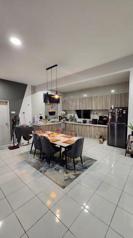 Residensi Adelia 1