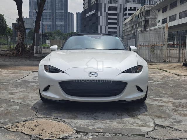 2022 Mazda MX-5 1.5 ROADSTER S AUTO SOFT NAVY TOP - 2