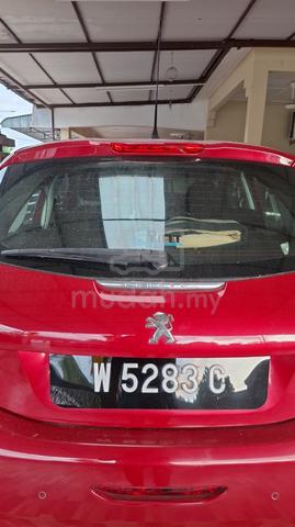 2013 Peugeot 208 1.6 VTi ALLURE (A) - 4