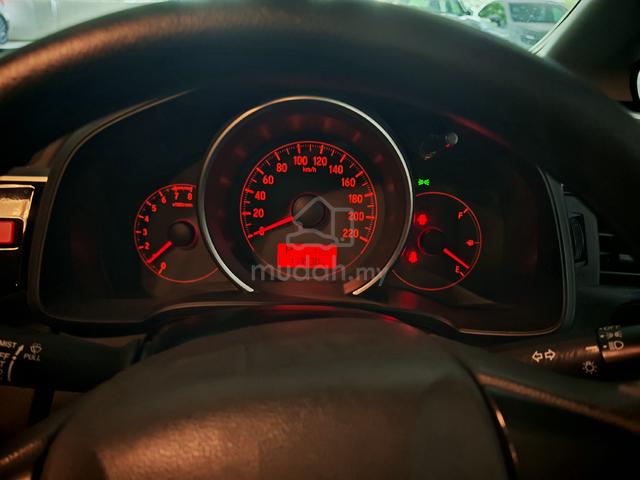 2016 Honda JAZZ 1.5 S (A) - 5