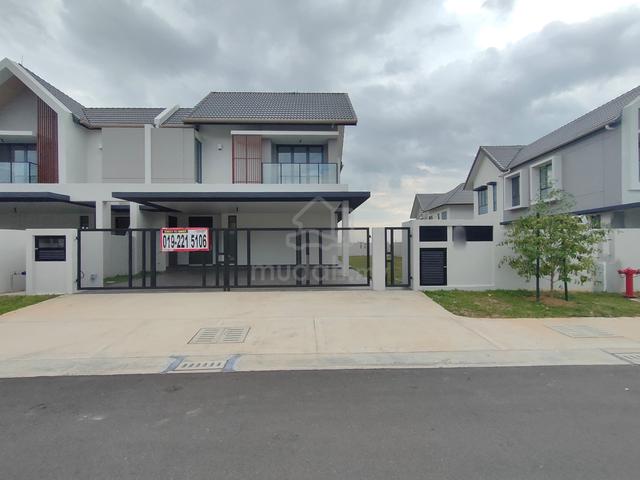 4,133 SQ FT! NEW SEMI D! 2 Storey Semi D Serenia Aqila Serenia City 1
