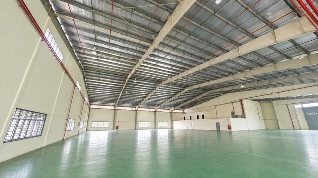 Desa Cemerlang 1.5 Storey Detached Factory 1 Acres 1