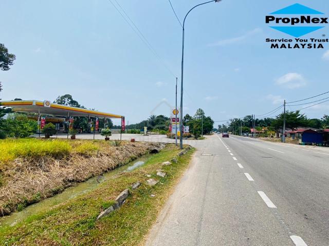 Development Land at Jalan Muar , Semerah , Batu Pahat , Johor