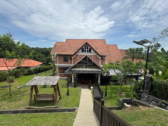 A Rare Johor BAHRU RESIDENCE 1