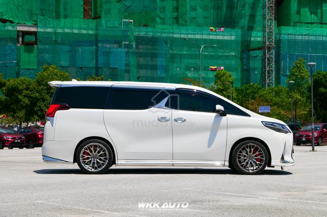 LEXUS LM350 Convert by TOYOTA ALPHARD 2.5 PRE OWN - 2