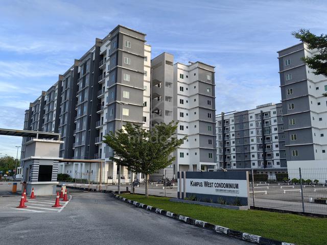 Kampus West City 1