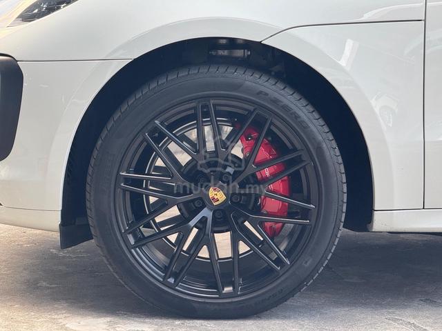 2022 Porsche MACAN GTS 2.9 (A) - 3